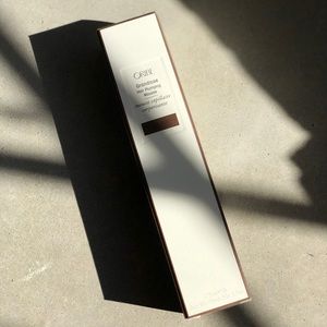 Oribe Grandiose Plumping Mousse